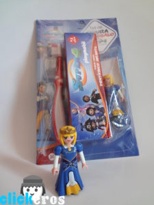 Pasta de dientes, cepillo + figura Playmobil Super4